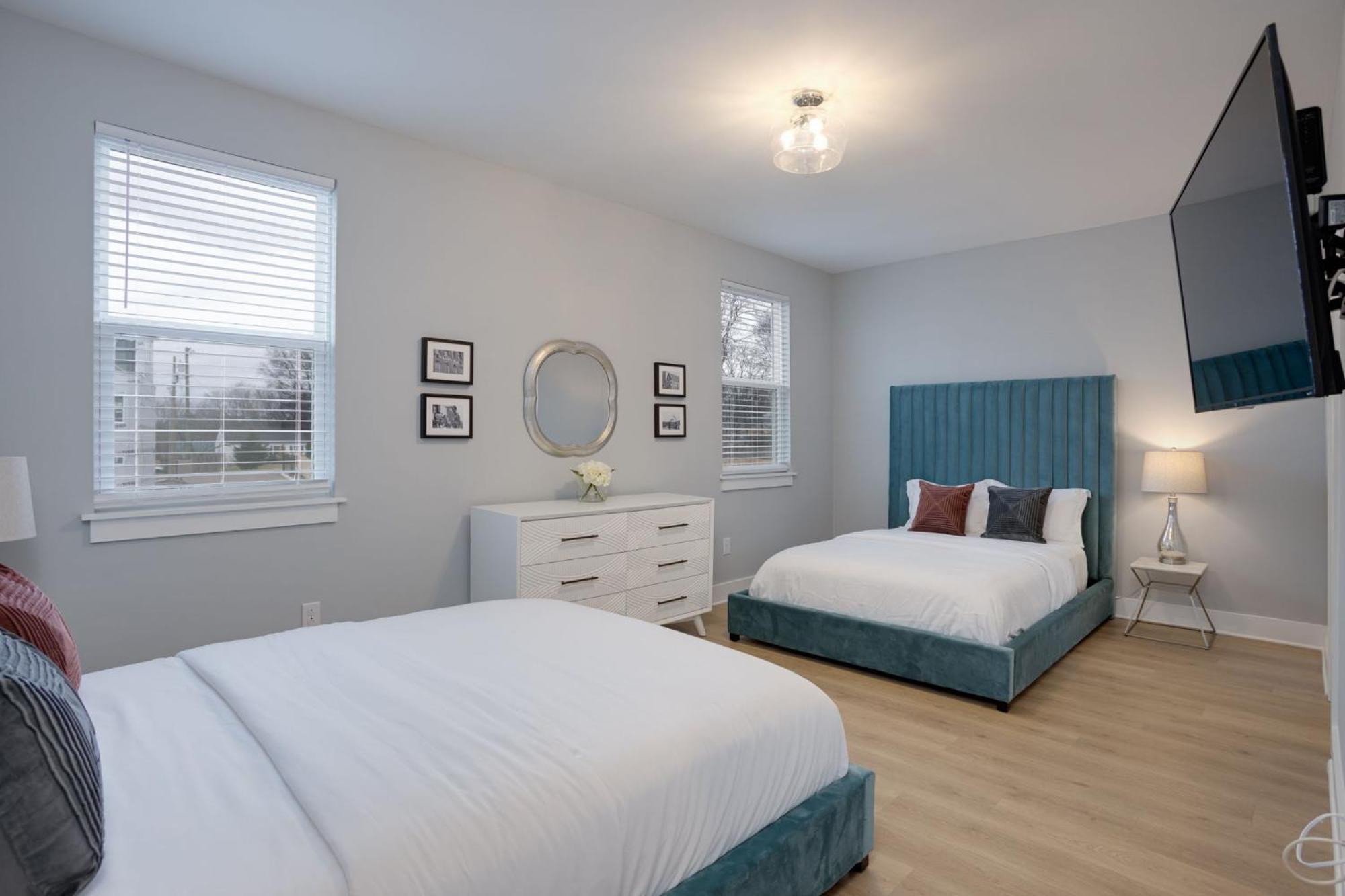 Modern Townhome, 10Min To Downtown! 8Min To Grand Ole Opry! Sleeps 8! Нашвілл Екстер'єр фото