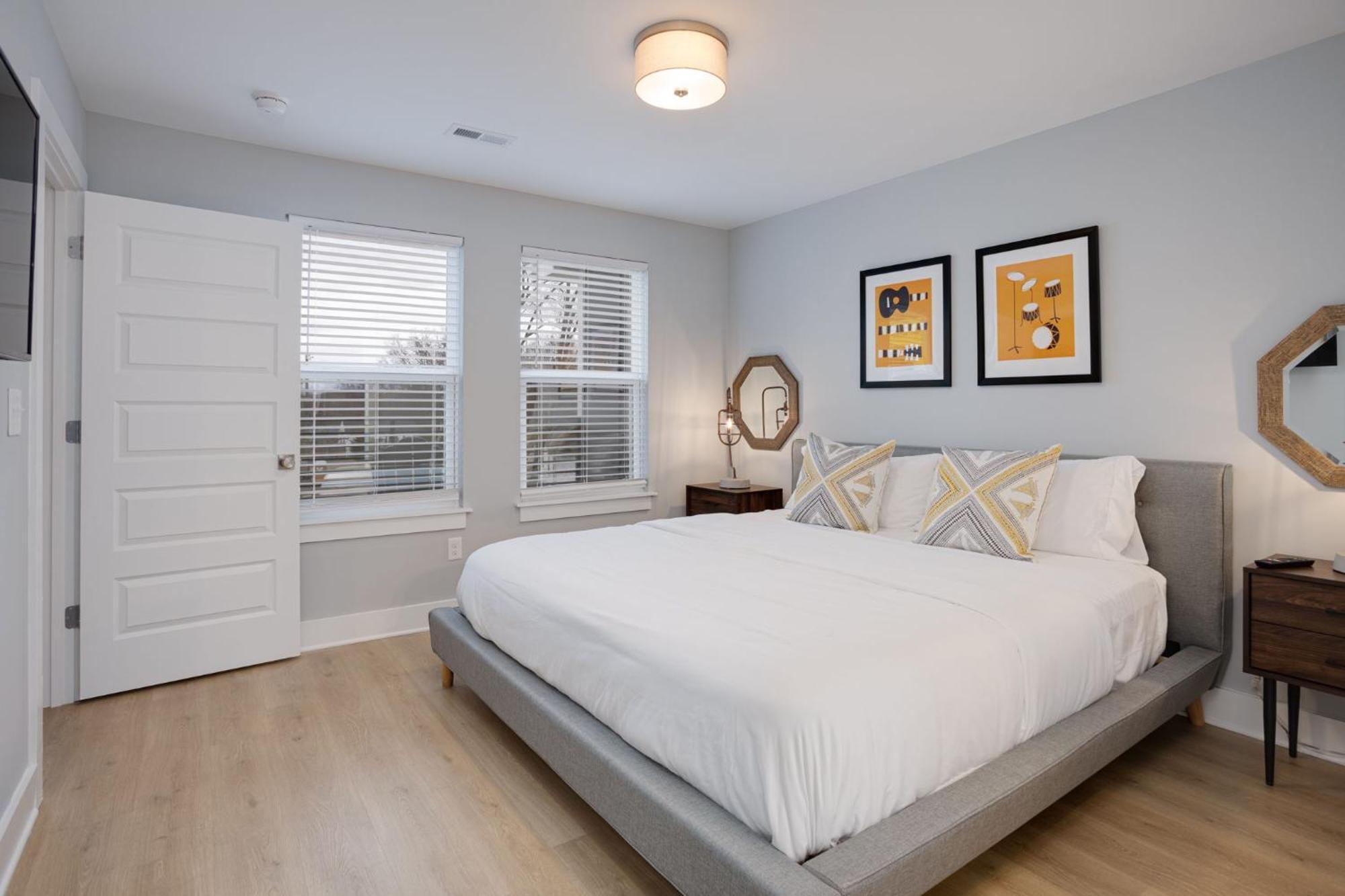 Modern Townhome, 10Min To Downtown! 8Min To Grand Ole Opry! Sleeps 8! Нашвілл Екстер'єр фото
