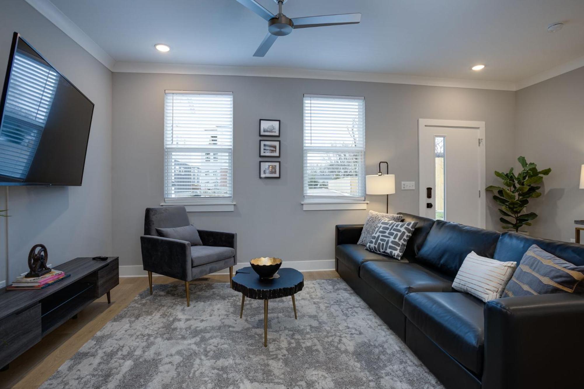 Modern Townhome, 10Min To Downtown! 8Min To Grand Ole Opry! Sleeps 8! Нашвілл Екстер'єр фото
